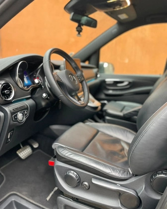 Mercedes-Benz Klasa V cena 295000 przebieg: 57527, rok produkcji 2022 z Gliwice małe 92